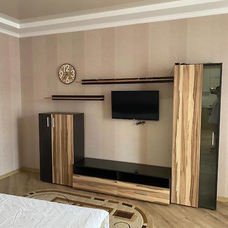 Ogienka 2B, Center Lutsk Apartamento Exterior foto